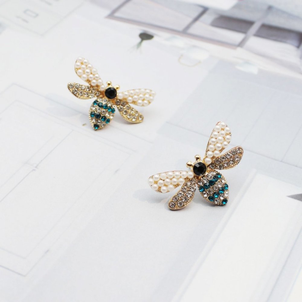 🍏50% OFF/3+...Bee Stud Earrings